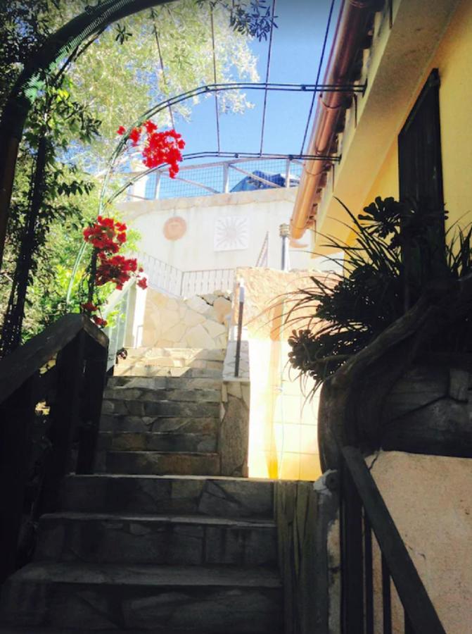 Villetta With Heated Pool And Panoramic View Torre delle Stelle Buitenkant foto